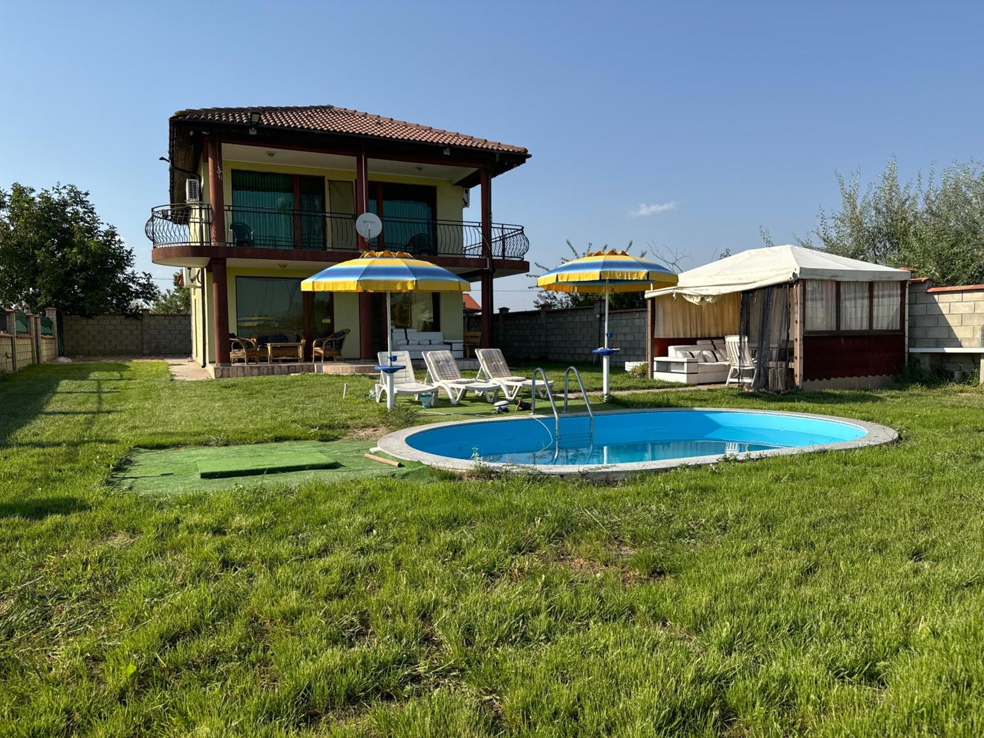 Villa Sunray توبولا المظهر الخارجي الصورة