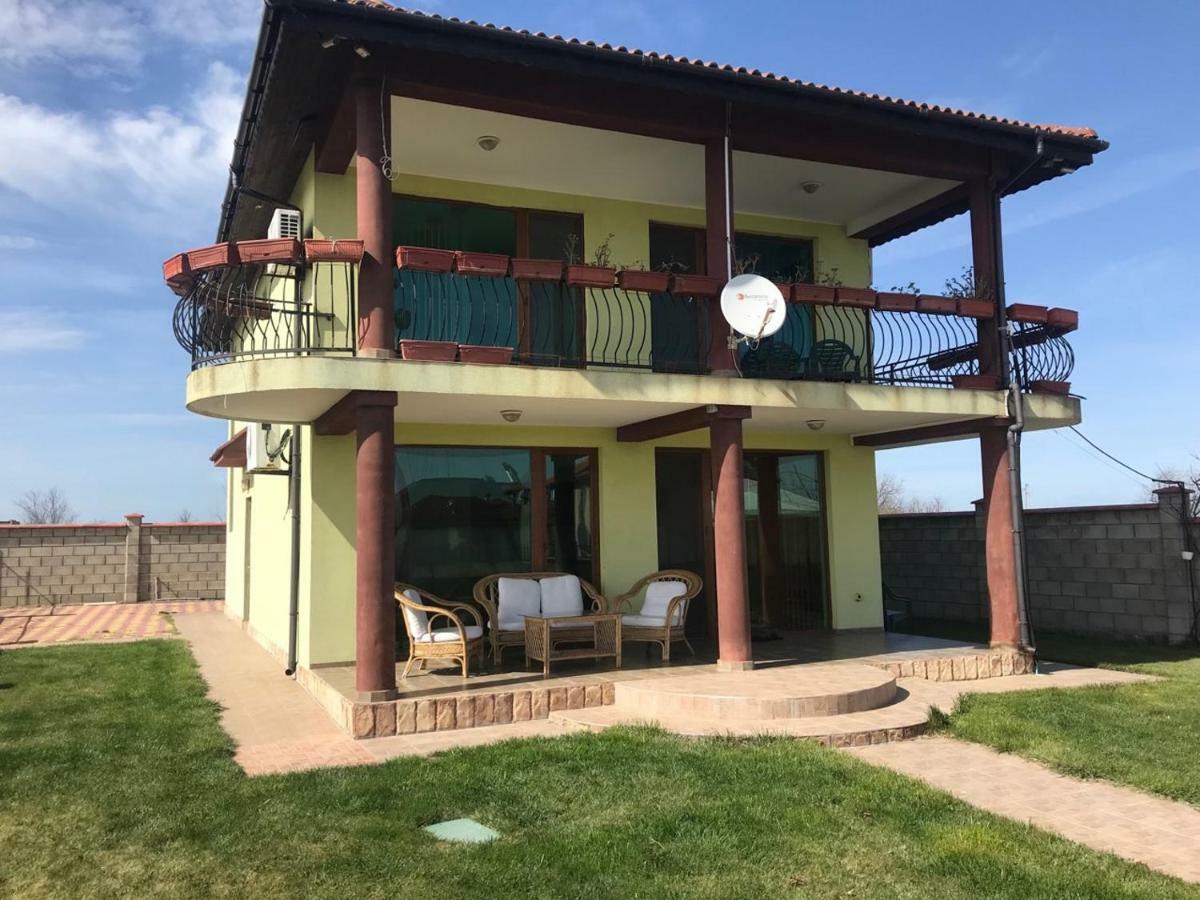 Villa Sunray توبولا المظهر الخارجي الصورة